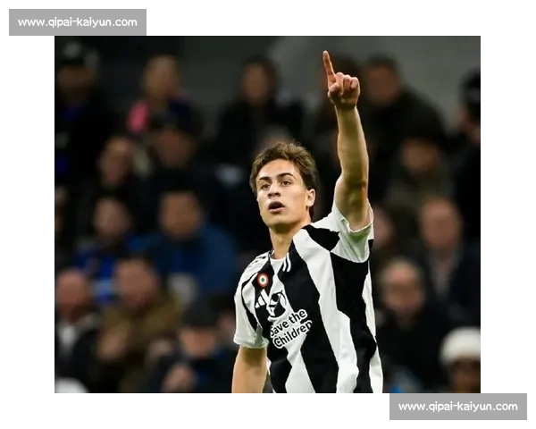 尤文锁定未来!伊尔迪兹续约至 2030 年,弗拉霍维奇或今夏低价离队 尤文锁定未来!伊尔迪兹续约至 2030 年,弗拉霍维奇或今夏低价离队