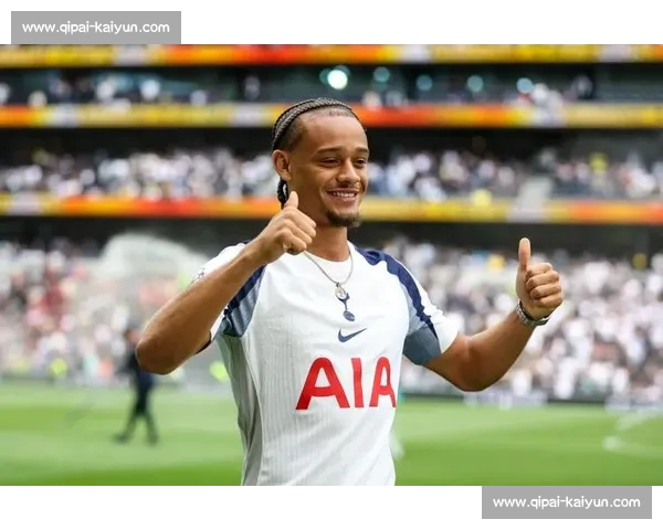 热刺 6000 万镑报价哈维 - 西蒙斯，剑指莱比锡中场核心